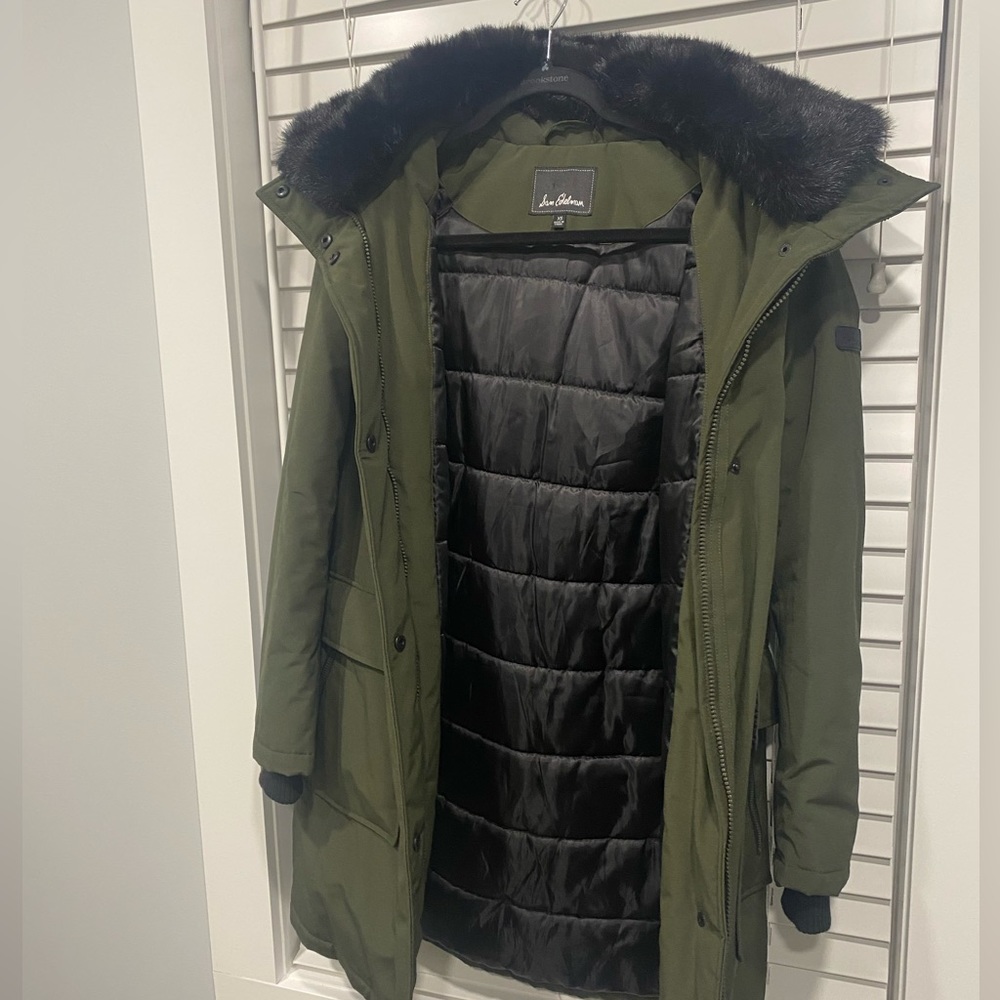 Geeen Parka. Only worn three times